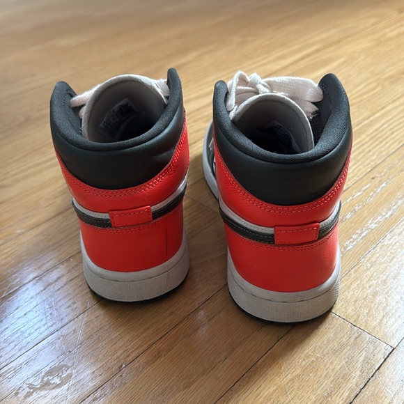 Jordan’s! (Exclusive) - Picture 6 of 6